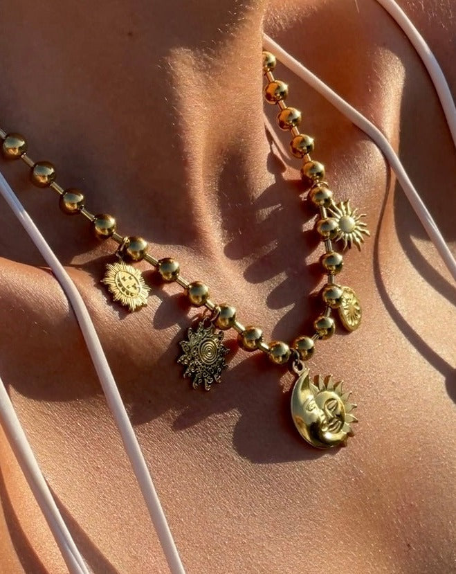 Sharing Light Necklace