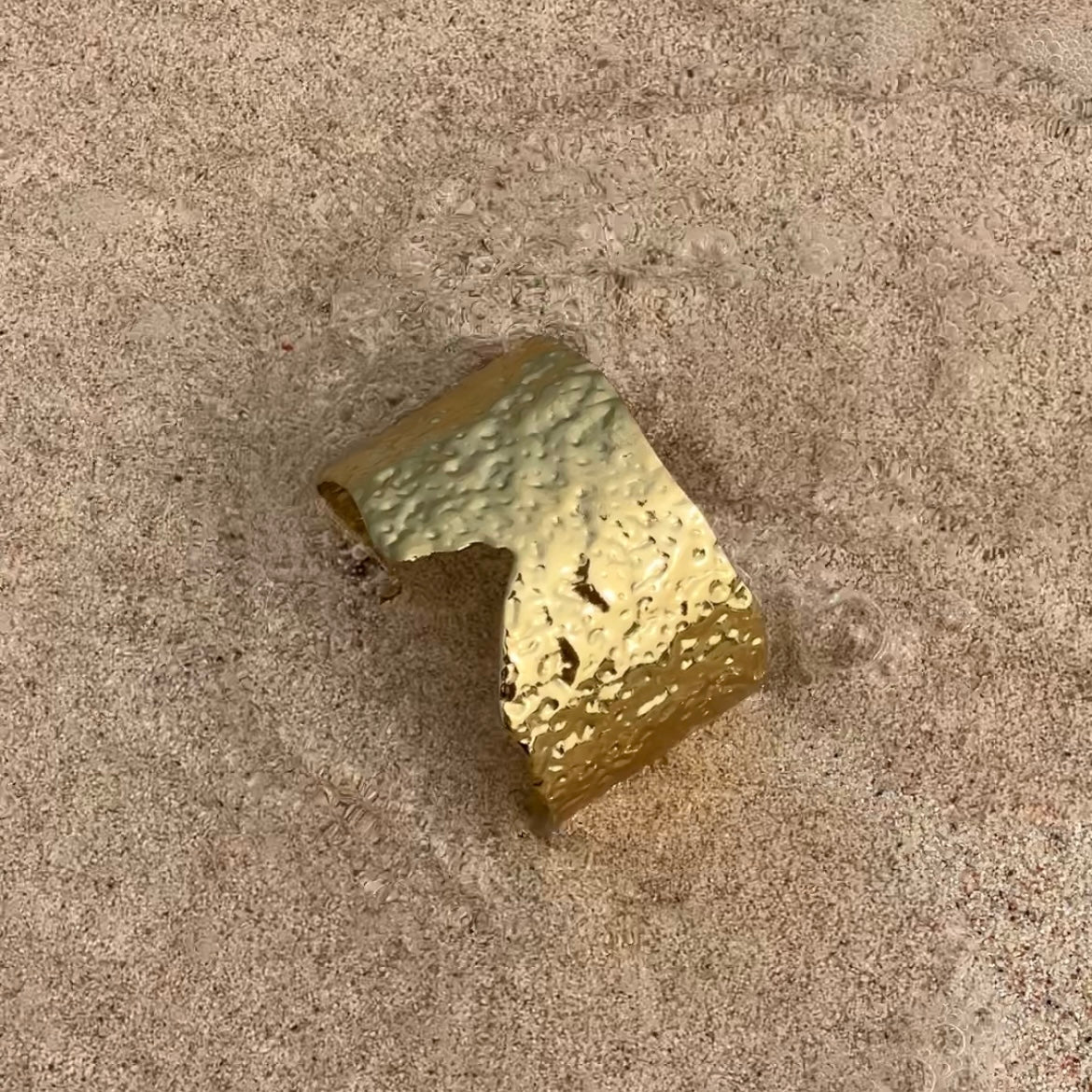 Storm bracelet