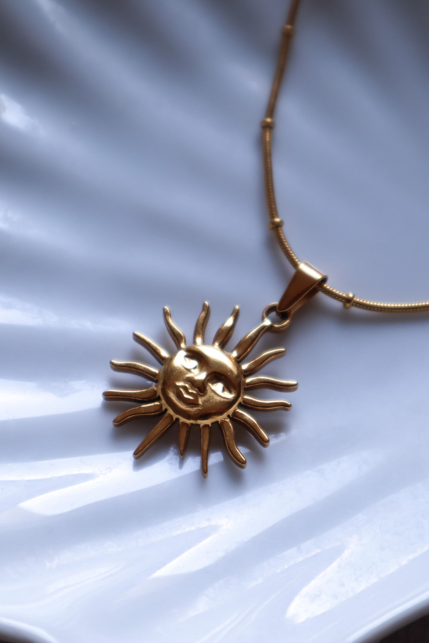 Collier Elios