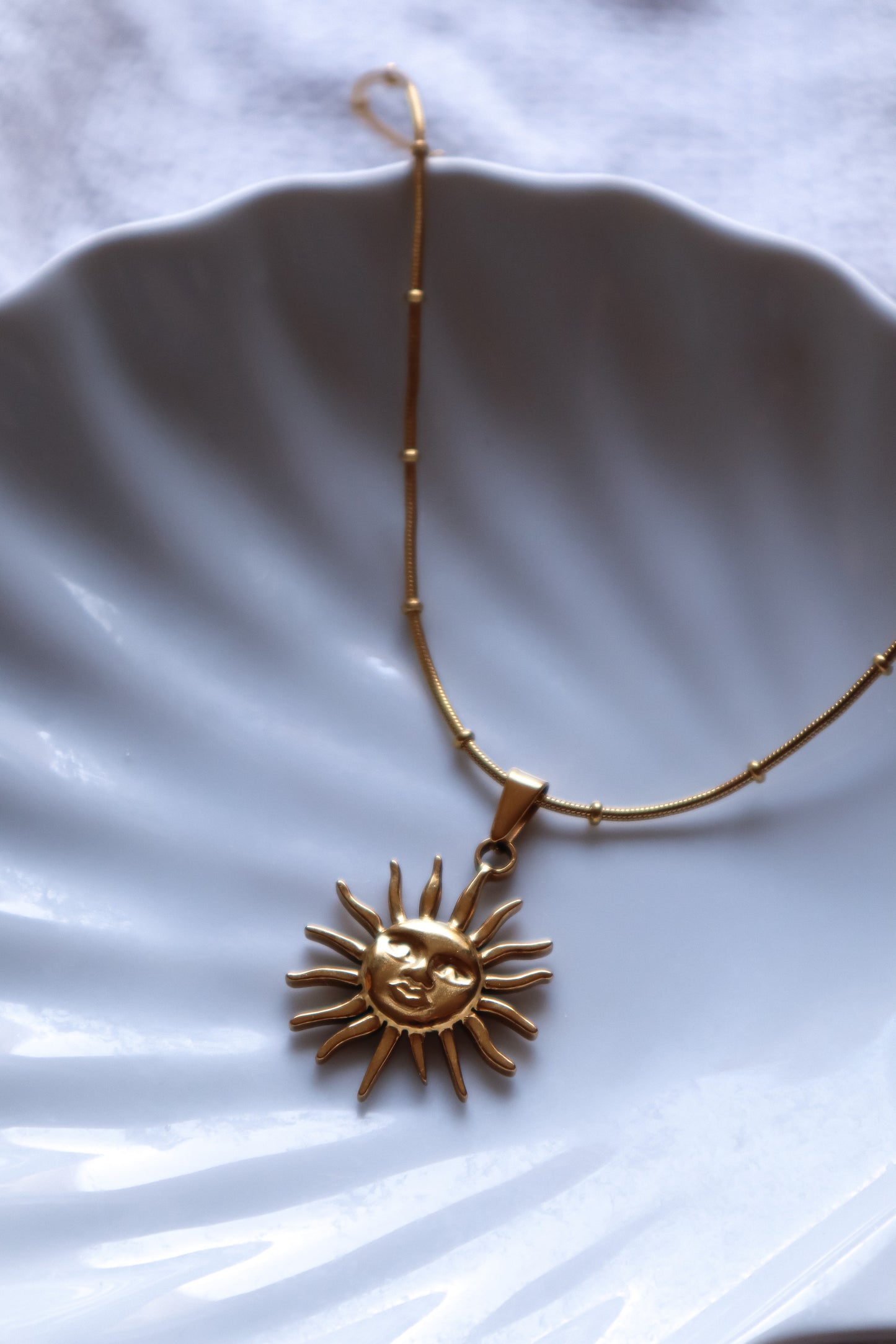 Collier Elios