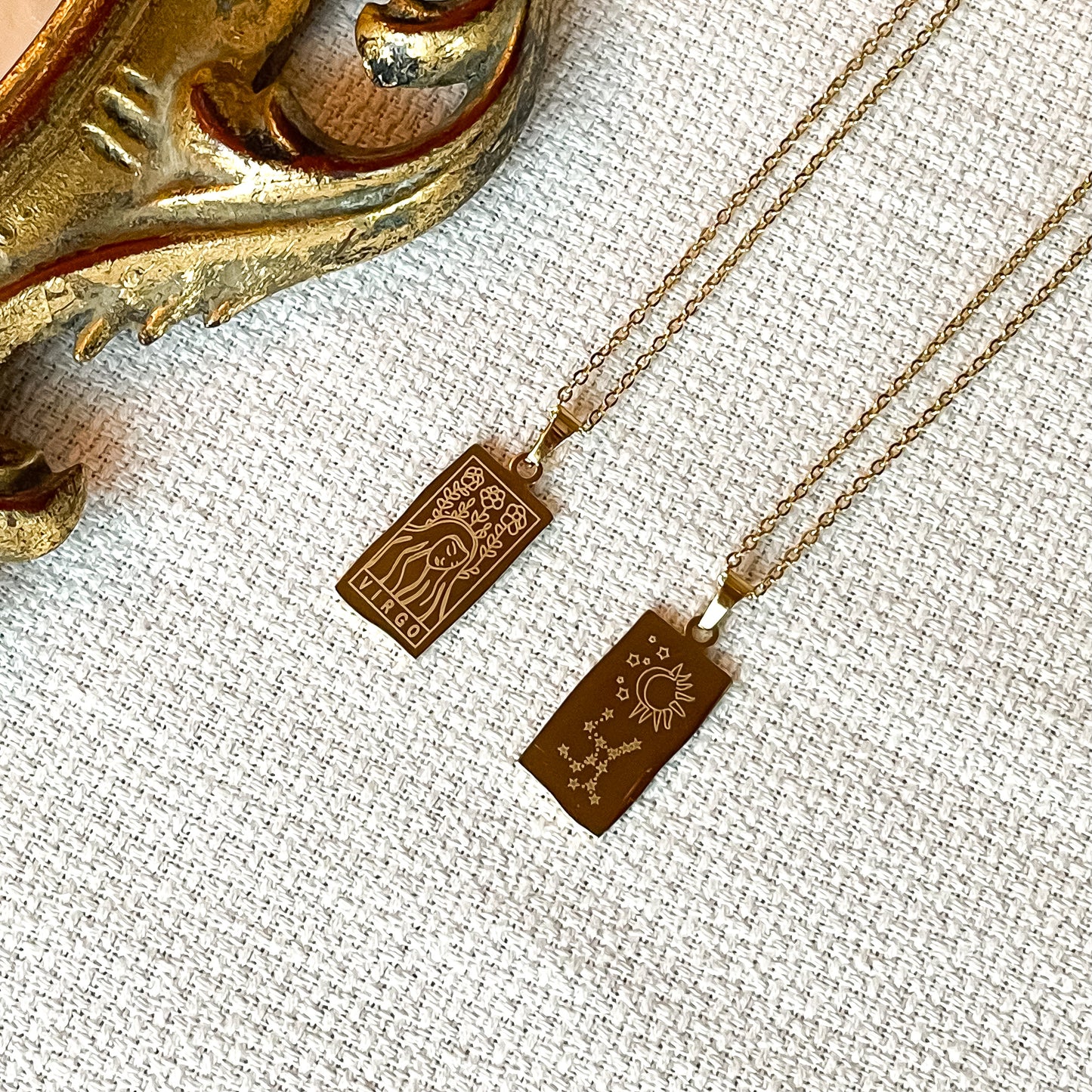 Collier Astro